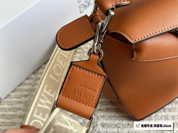 puzzle smooth leather