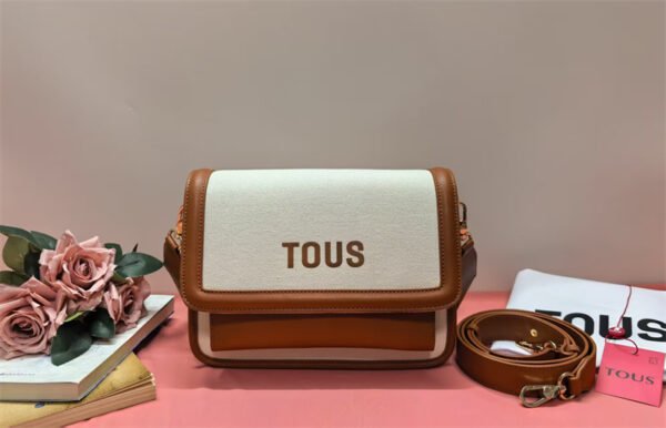 T-S045 bear one shoulder bag 24.5-20.5-9cm
