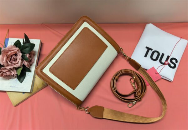 T-S045 bear one shoulder bag 24.5-20.5-9cm